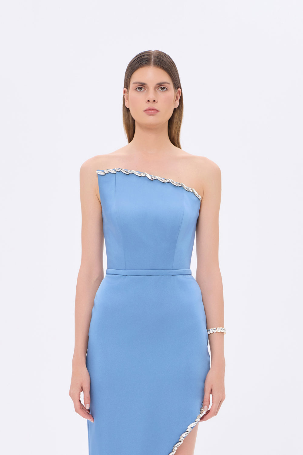 Asimetrik Straplez Yaka Yırtmaçlı Abiye Elbise - 1011C