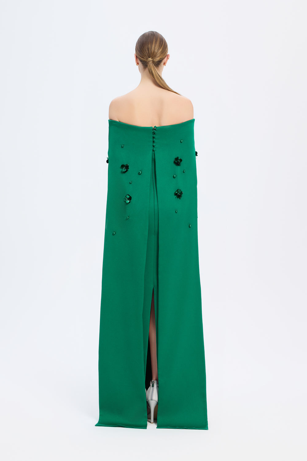 Kayık Yaka Aksesuar Detaylı Uzun Abiye Elbise - 01026C