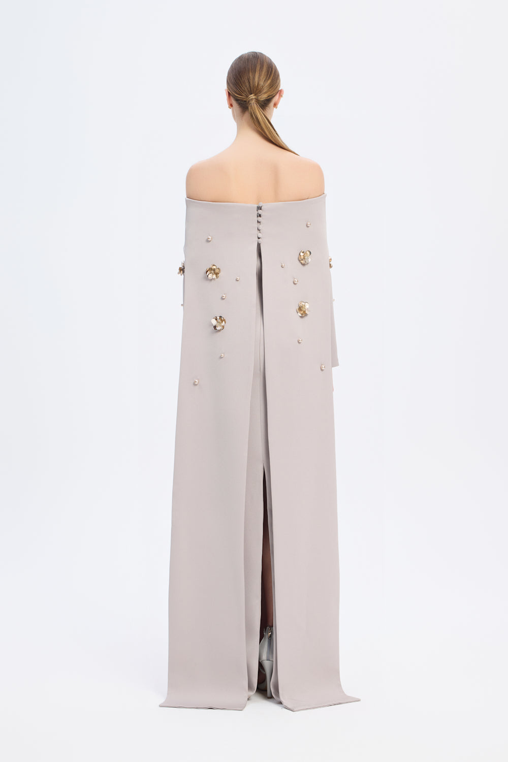 Kayık Yaka Aksesuar Detaylı Uzun Abiye Elbise - 01026C