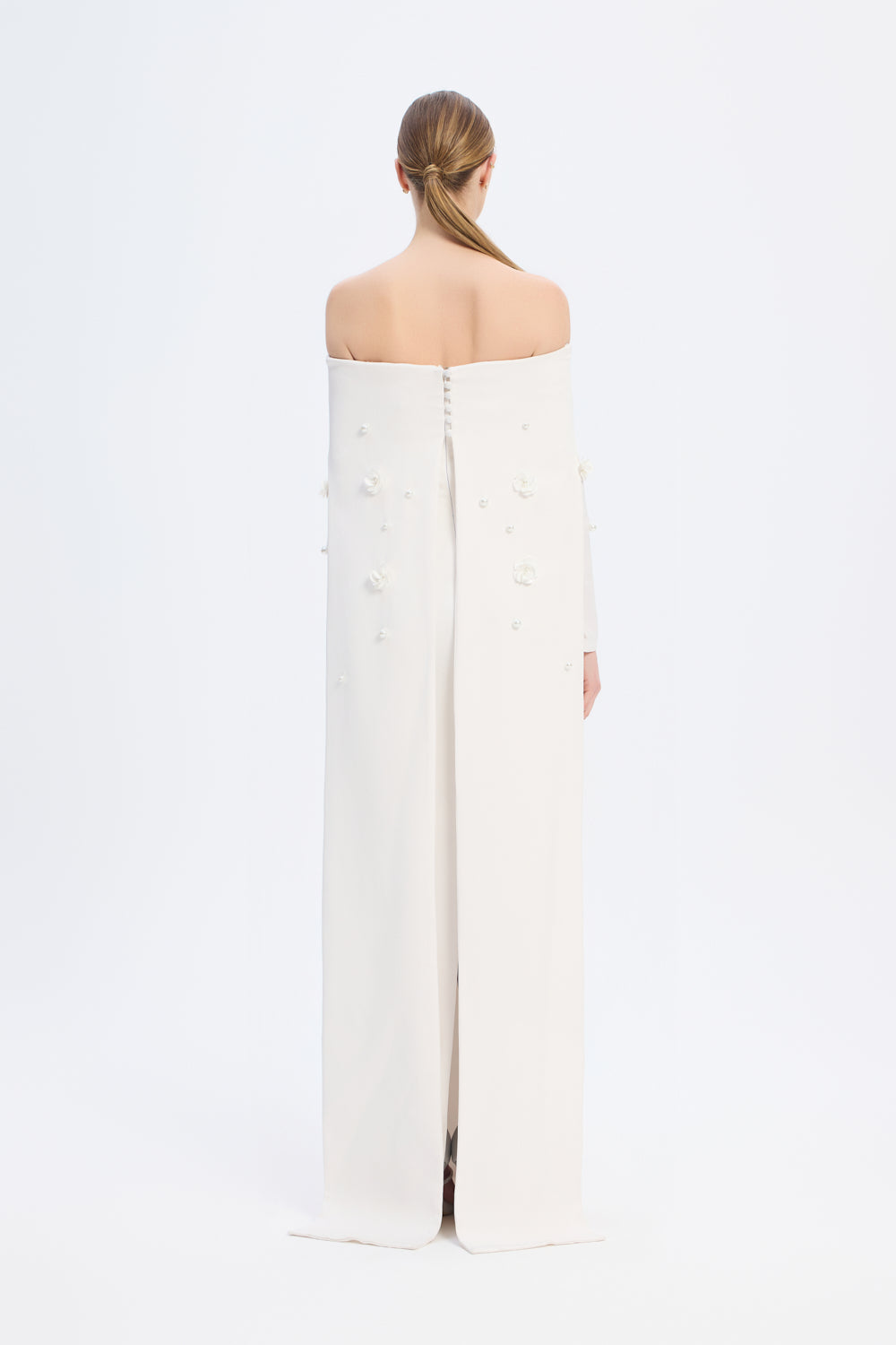 Kayık Yaka Aksesuar Detaylı Uzun Abiye Elbise - 01026C