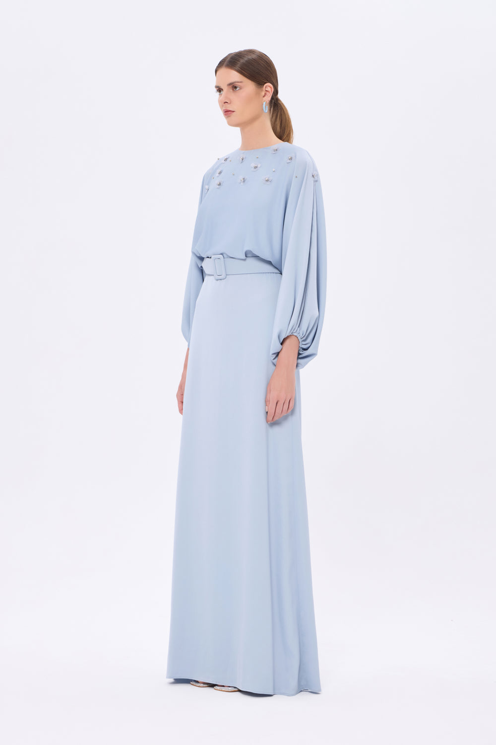 Çiçek İşlemeli Kemerli Saten Uzun Abiye Elbise - 9075C