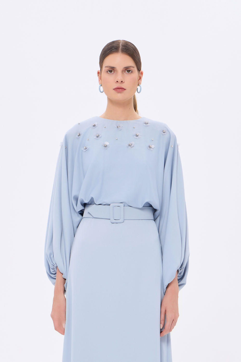 Çiçek İşlemeli Kemerli Saten Uzun Abiye Elbise - 9075C