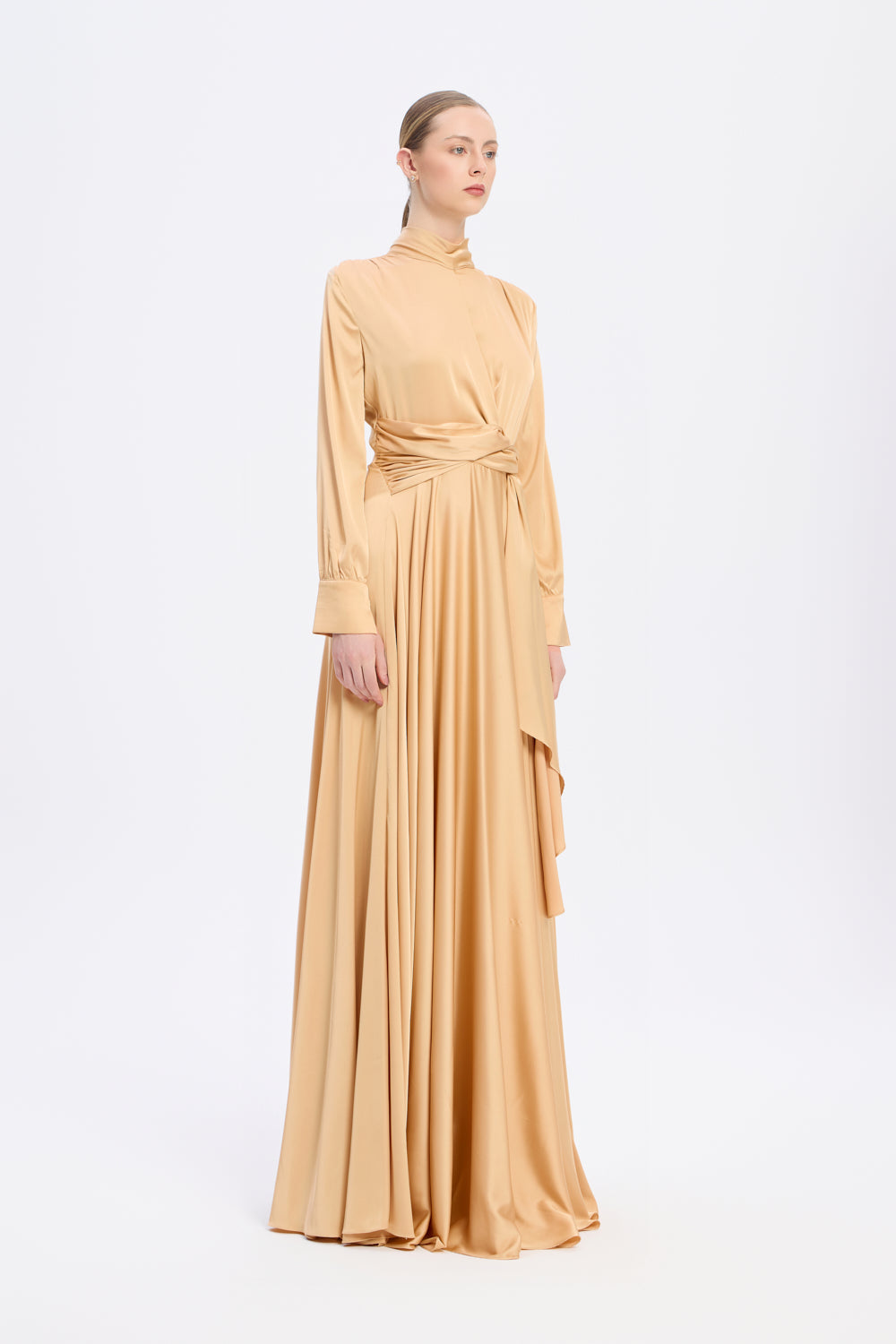 Drape Detaylı Dik Yaka Saten Uzun Abiye Elbise - 9072C