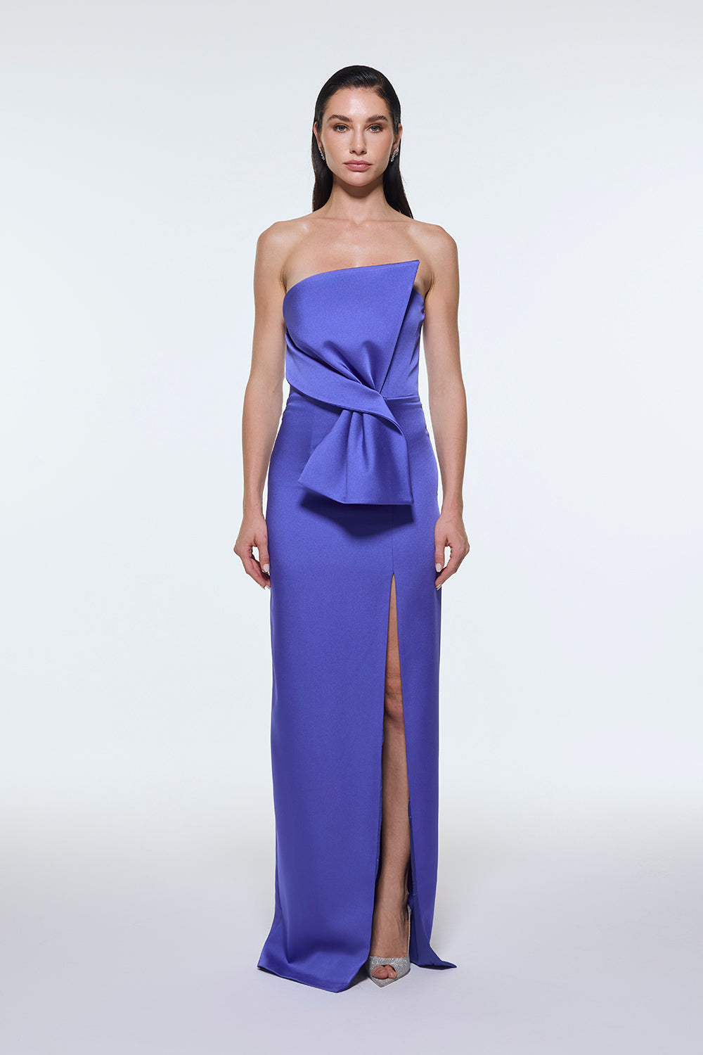 Straplez Yaka Yırtmaçlı Saten Uzun Abiye Elbise - 9281C