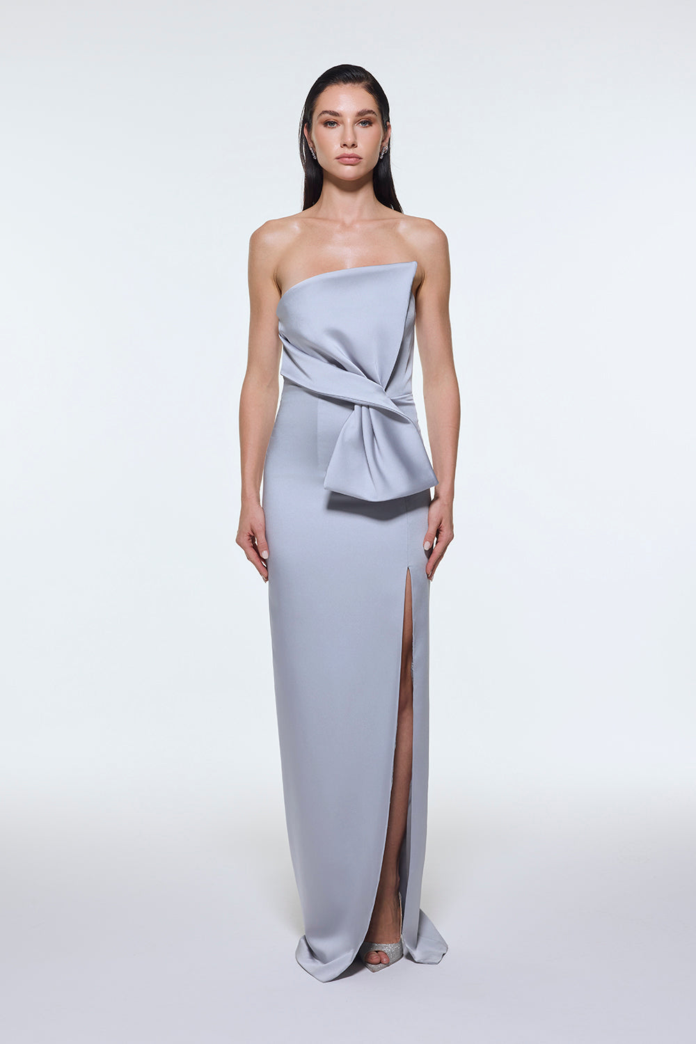 Straplez Yaka Yırtmaçlı Saten Uzun Abiye Elbise - 9281C