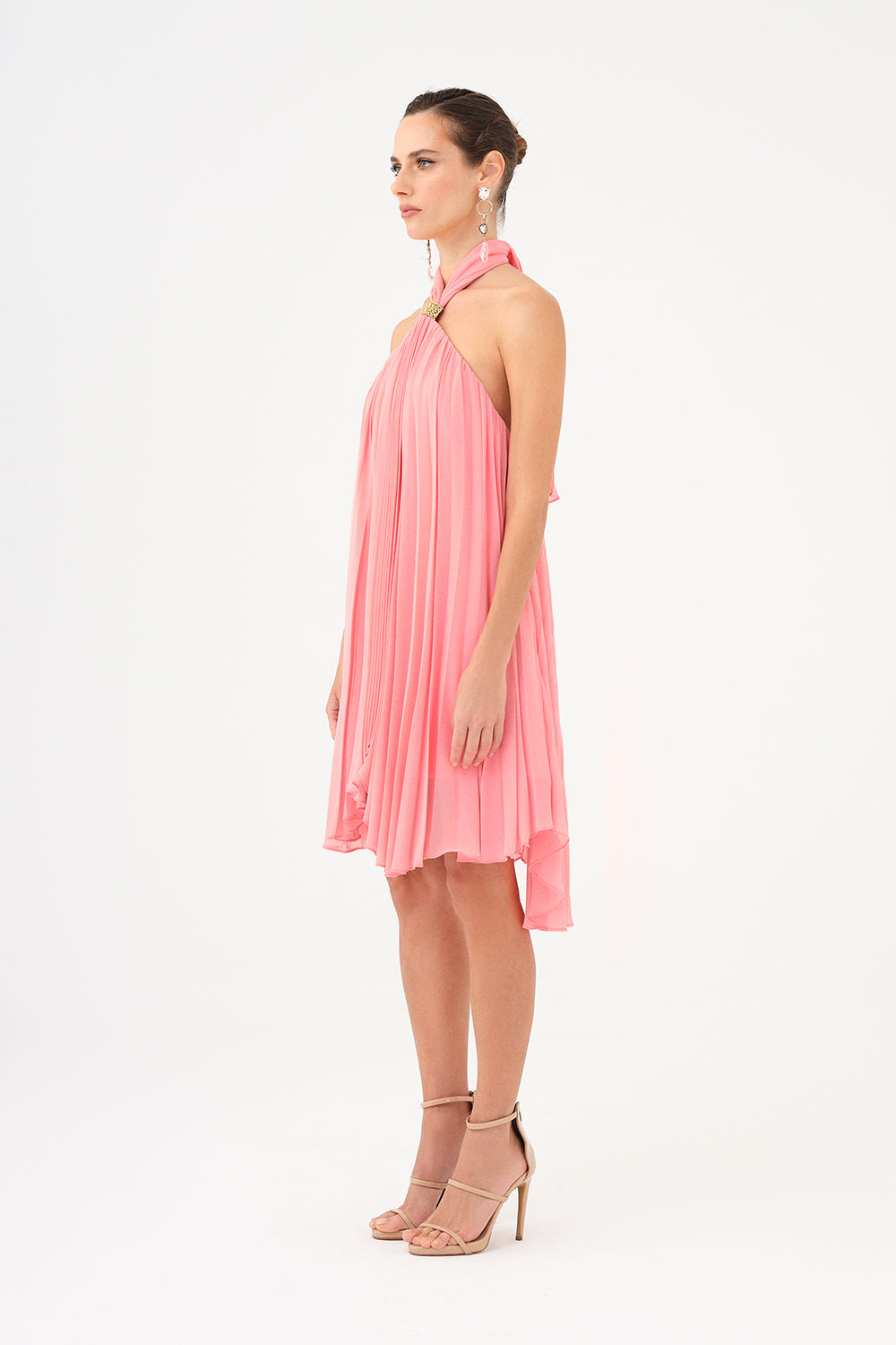 Halter Yaka Broş Detaylı Piliseli Mini Abiye Elbise - 9127C