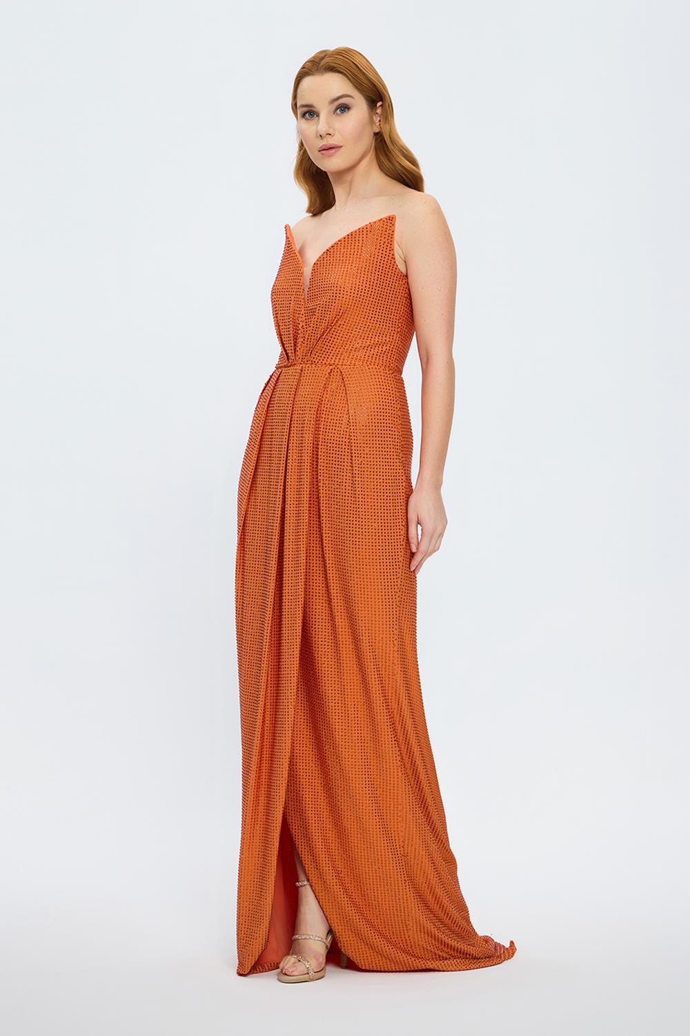 Draje Yaka Taşlı İşlemeli Uzun Abiye Elbise - 7012C