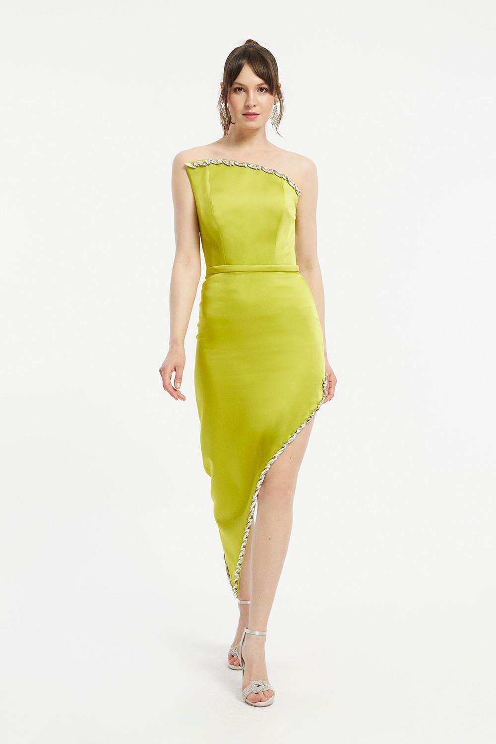 Asimetrik Straplez Yaka Yırtmaçlı Abiye Elbise - 1011C