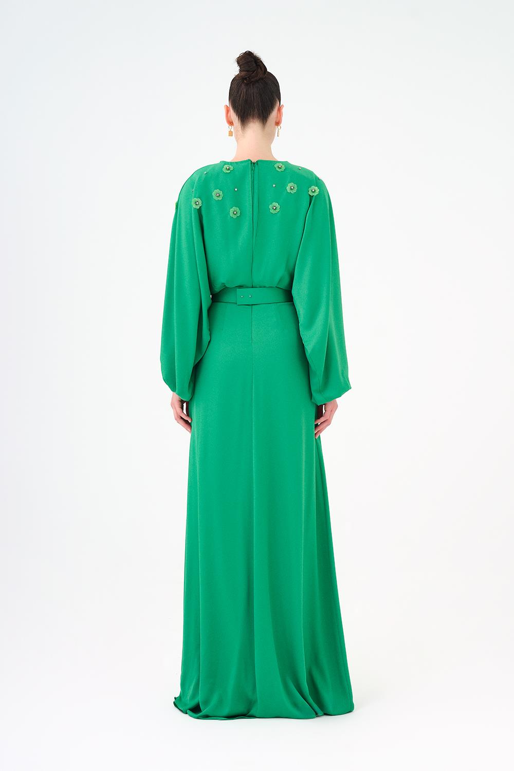 Çiçek İşlemeli Kemerli Saten Uzun Abiye Elbise - 9075C