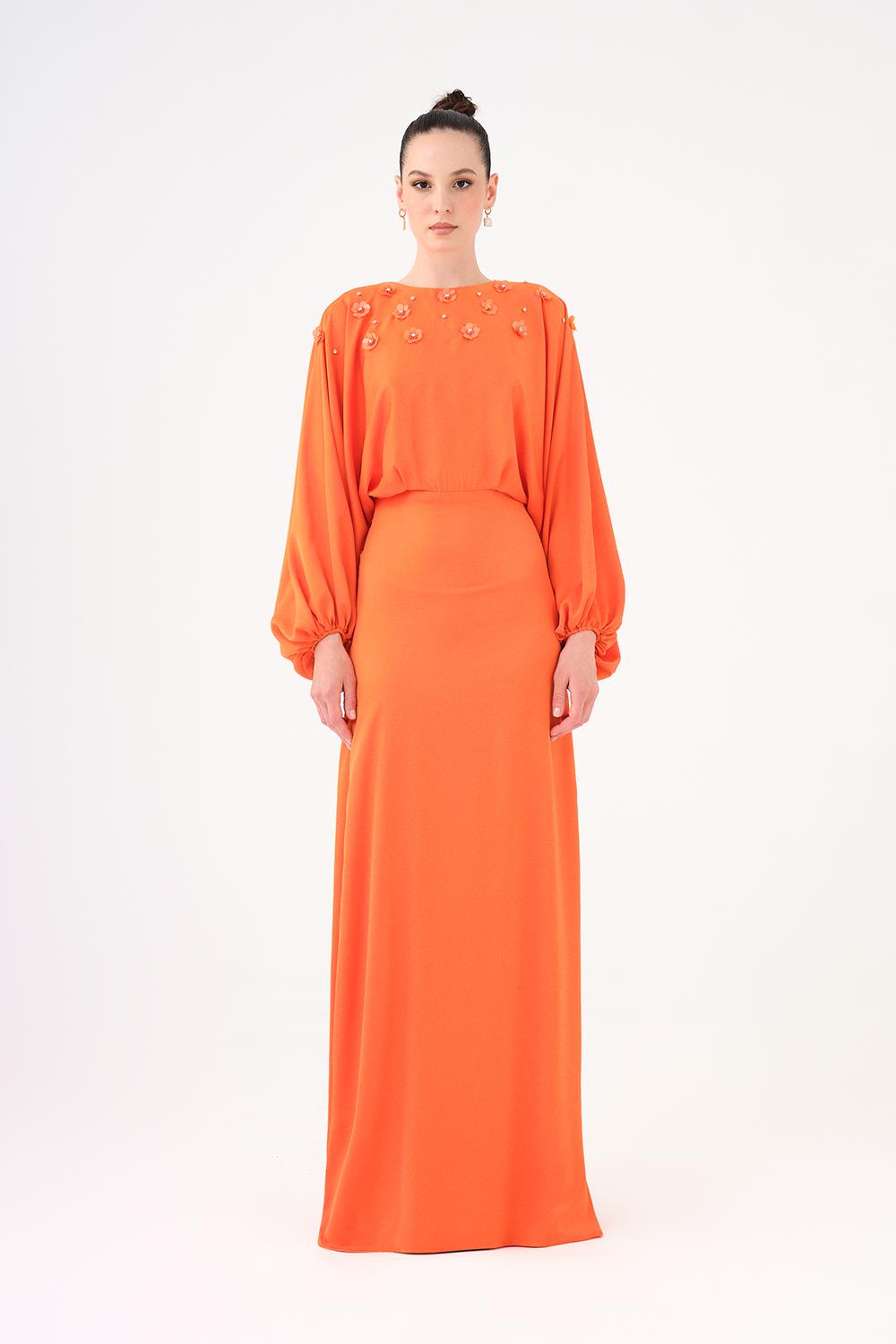 Çiçek İşlemeli Kemerli Saten Uzun Abiye Elbise - 9075C