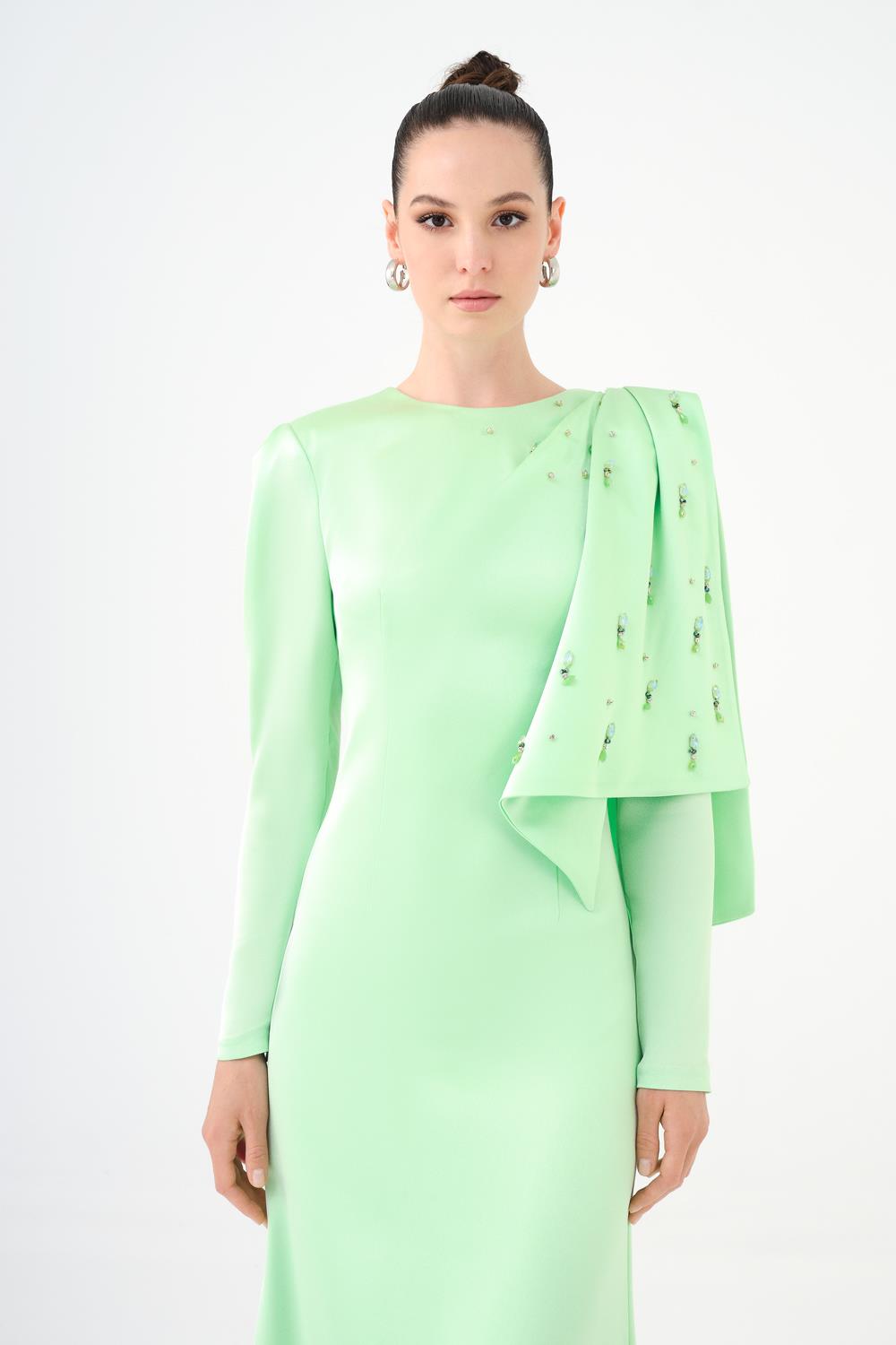 Dar Kesim Taş İşlemeli Krep Uzun Abiye Elbise - 9087C