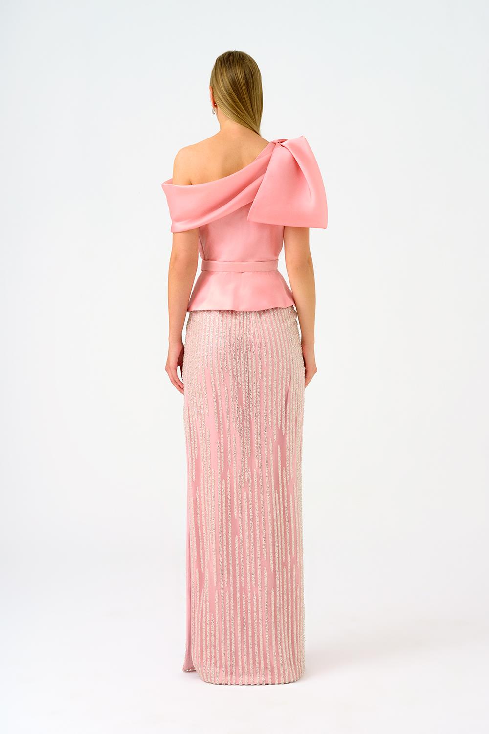 Fiyonk Detaylı Asimetrik Yaka Uzun Abiye Elbise - 9041C