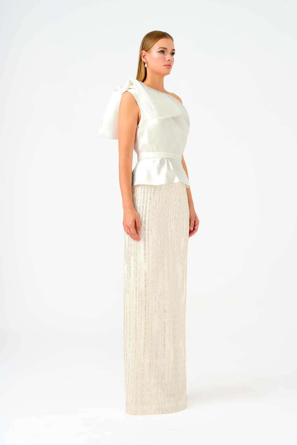 Fiyonk Detaylı Asimetrik Yaka Uzun Abiye Elbise - 9041C