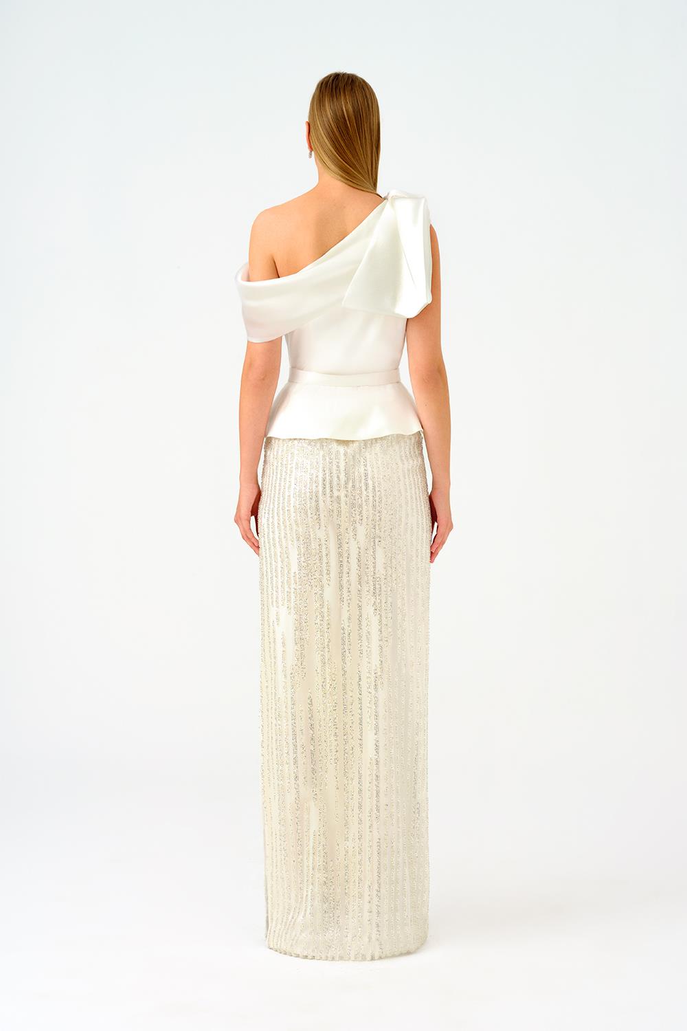 Fiyonk Detaylı Asimetrik Yaka Uzun Abiye Elbise - 9041C