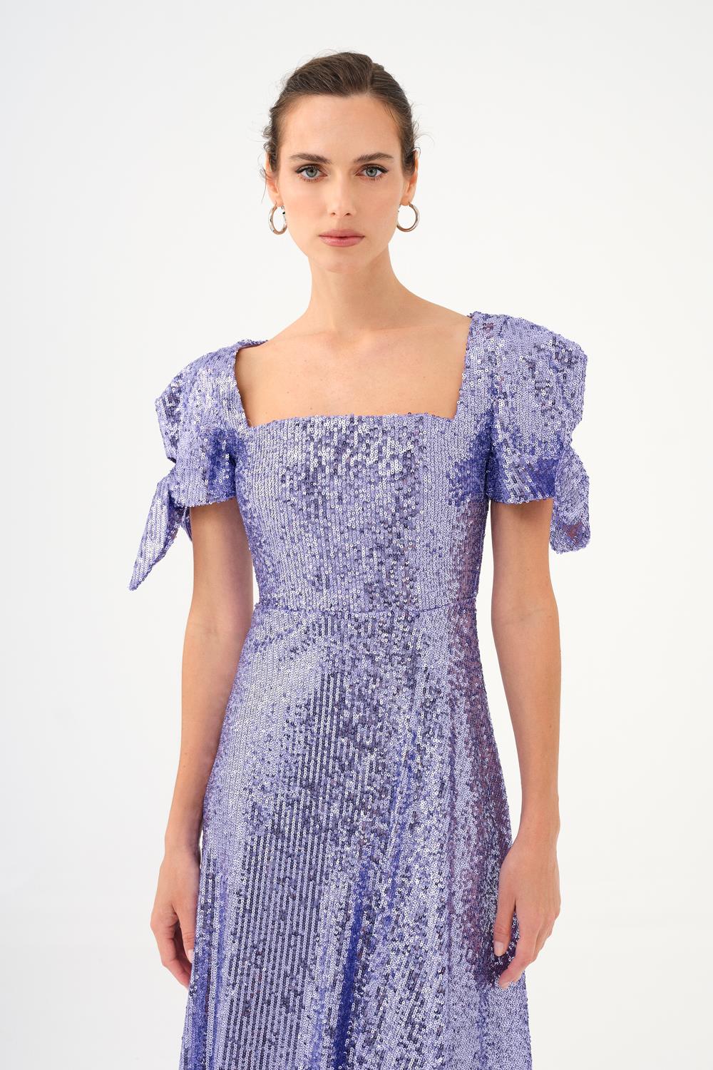 Fiyonk Detaylı Kollu Asimetrik Kesim Payet Midi Abiye Elbise - 9142C