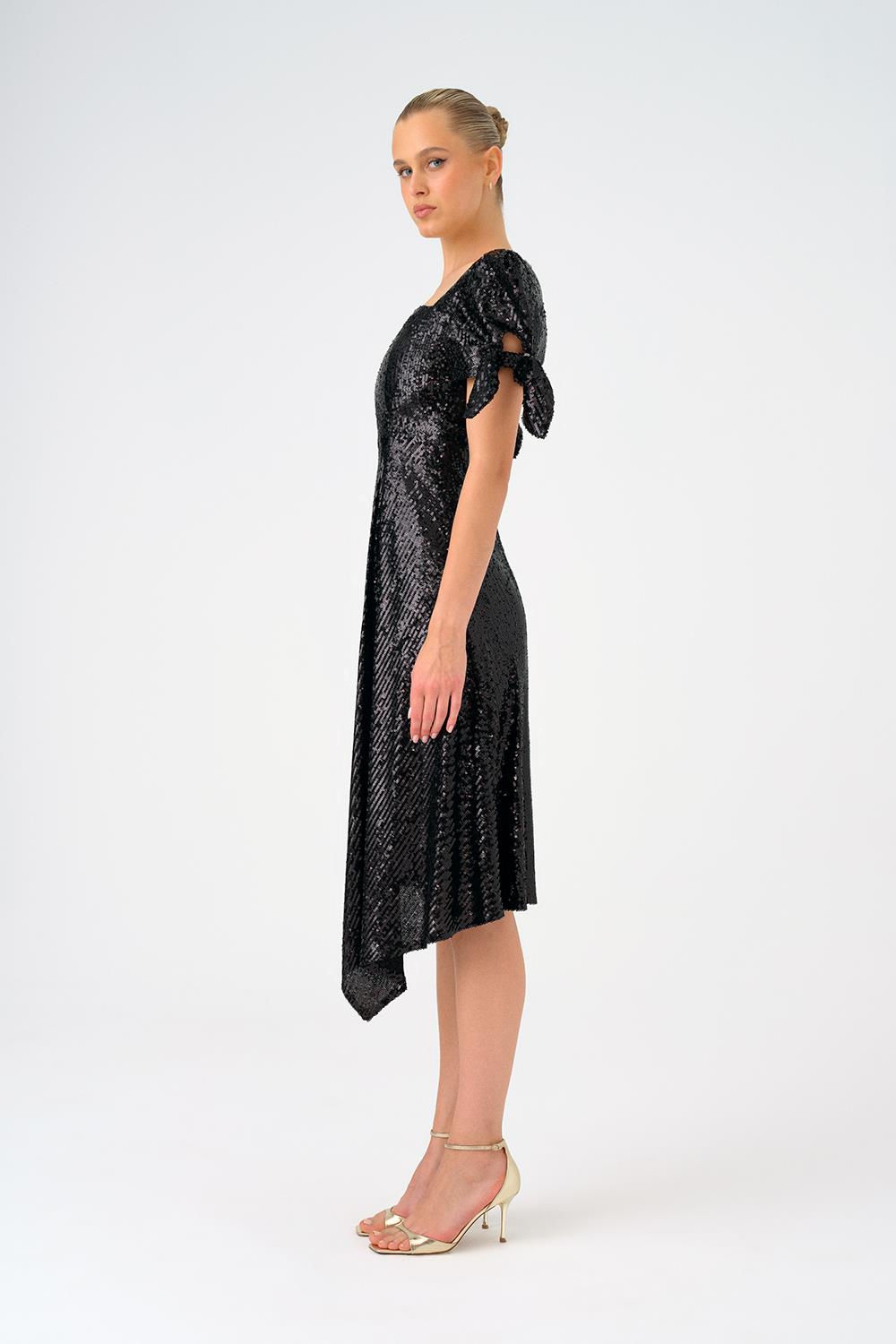 Fiyonk Detaylı Kollu Asimetrik Kesim Payet Midi Abiye Elbise - 9142C