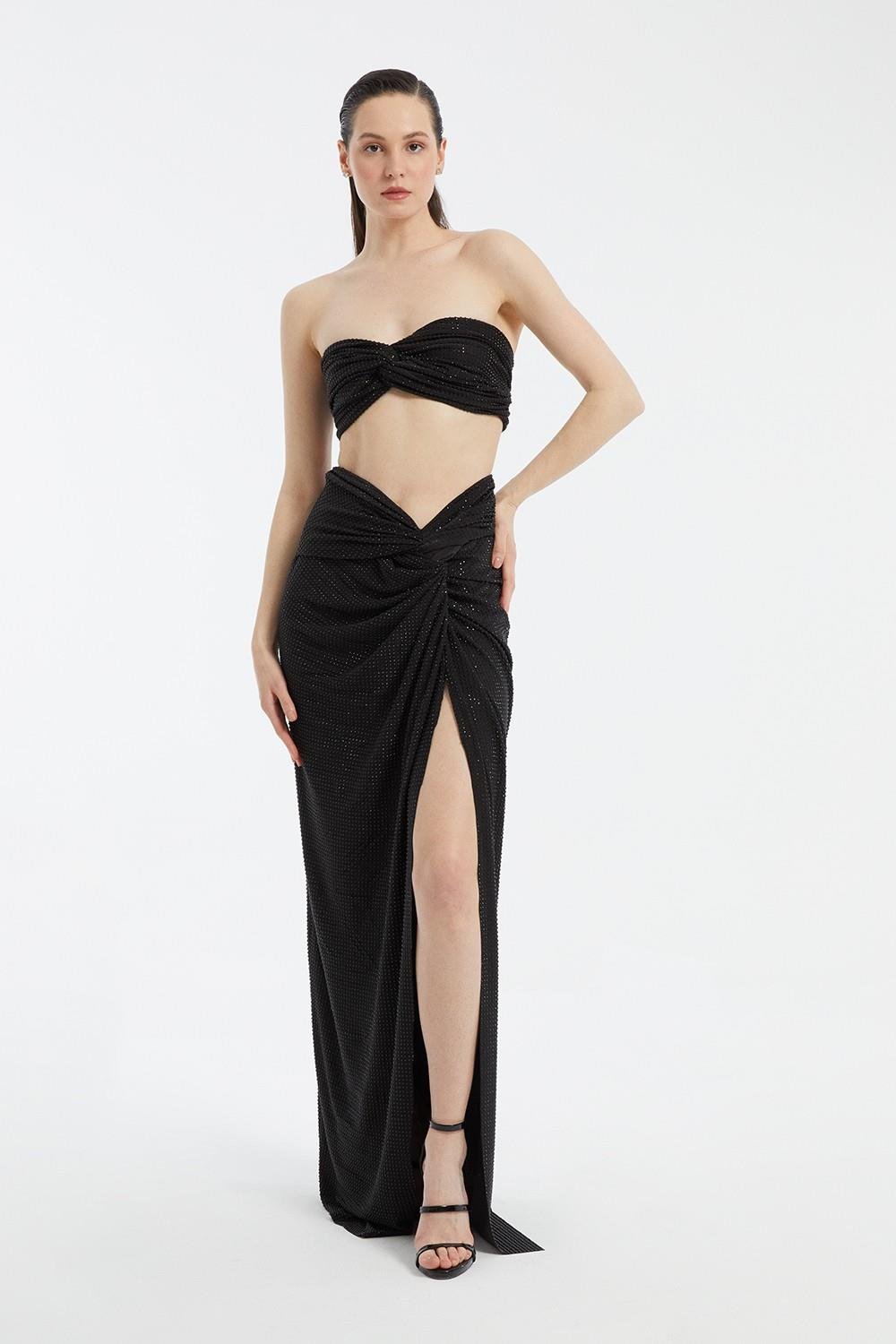 İşleme Kumaş Detaylı Yırtmaçlı Etek Büstiyer Takım - 3006C