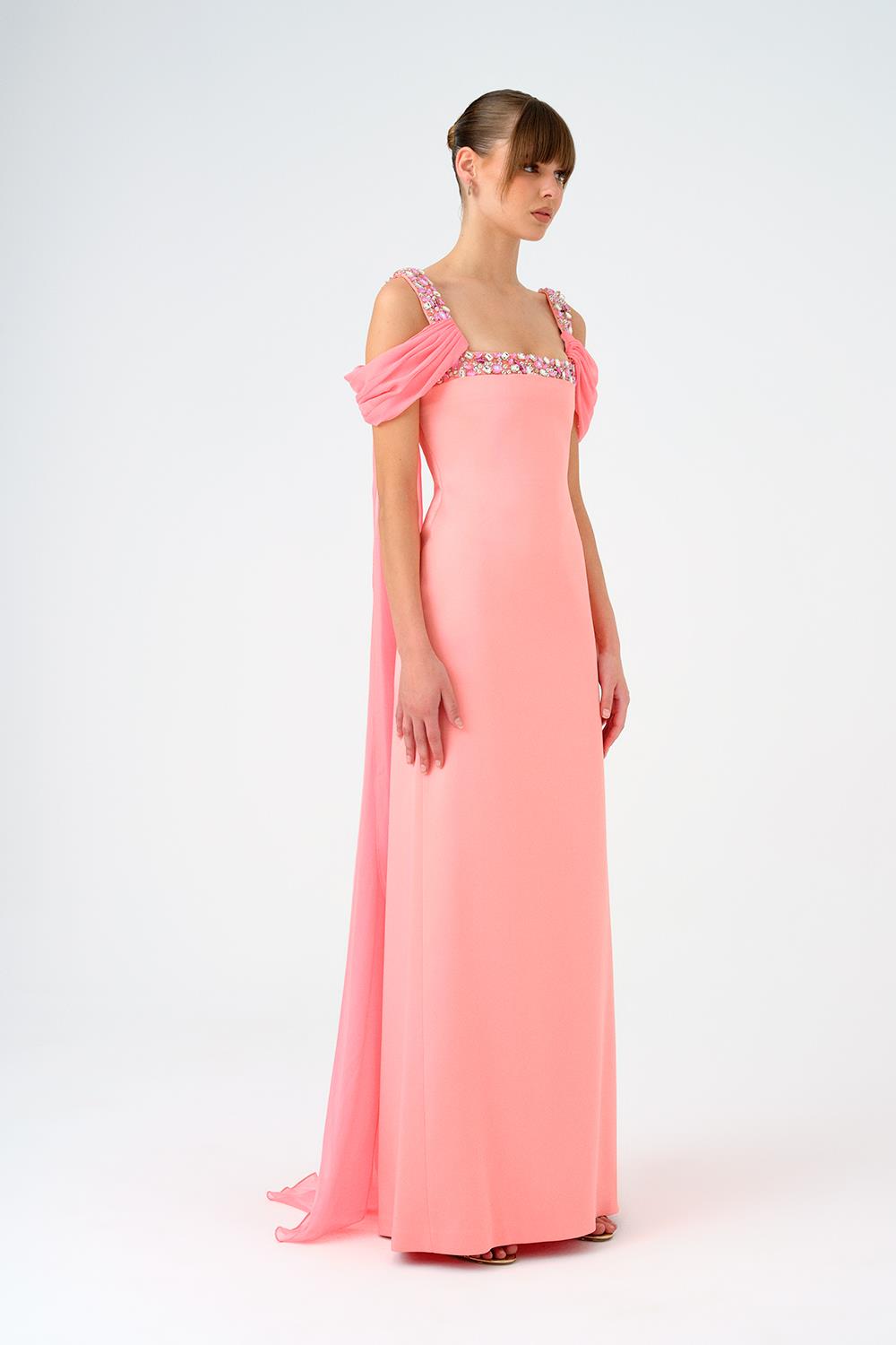 Şifon Pelerinli Taş İşlemeli Askılı Uzun Abiye Elbise - 9053C