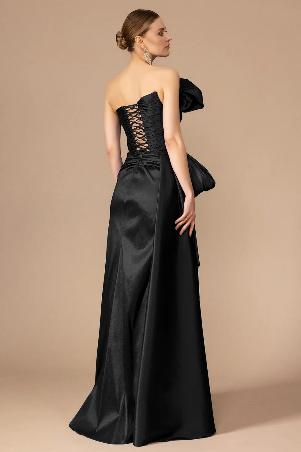 Straplez Yaka Drapeli Yırtmaçlı Uzun Abiye Elbise - 7056