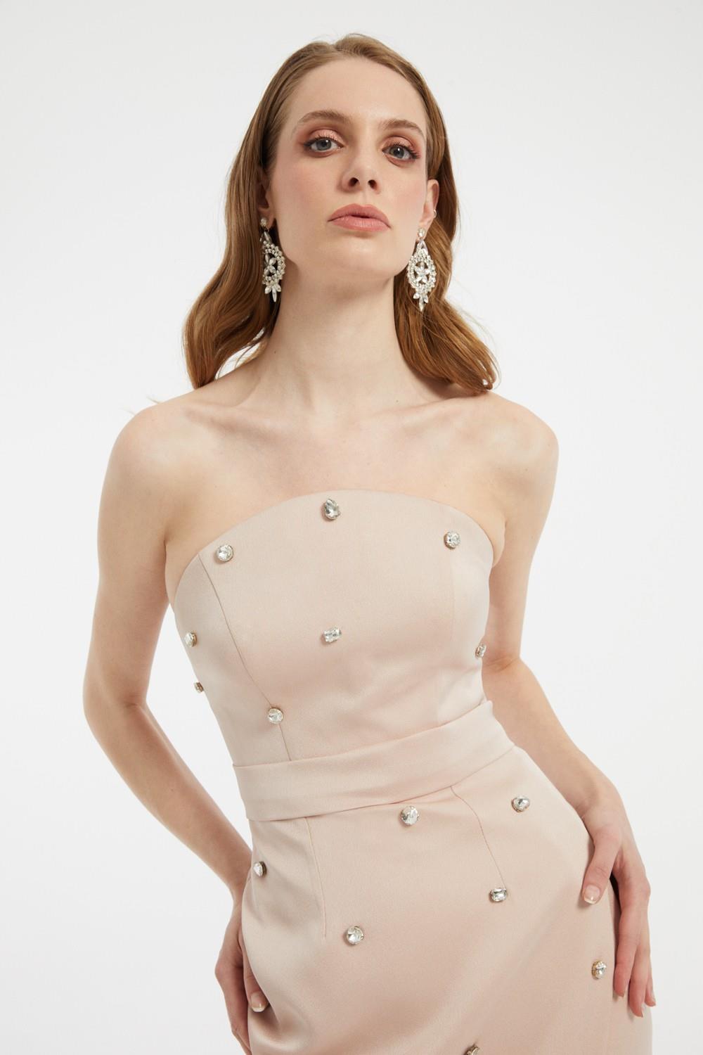 Taş İşlemeli Detaylı Straplez Yırtmaçlı Uzun Abiye Elbise - 2002C