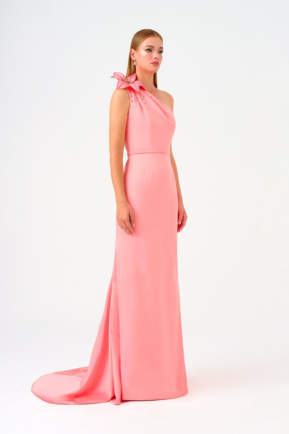 Tek Omuz Çiçek Detaylı Saten Uzun Abiye Elbise - 9125C