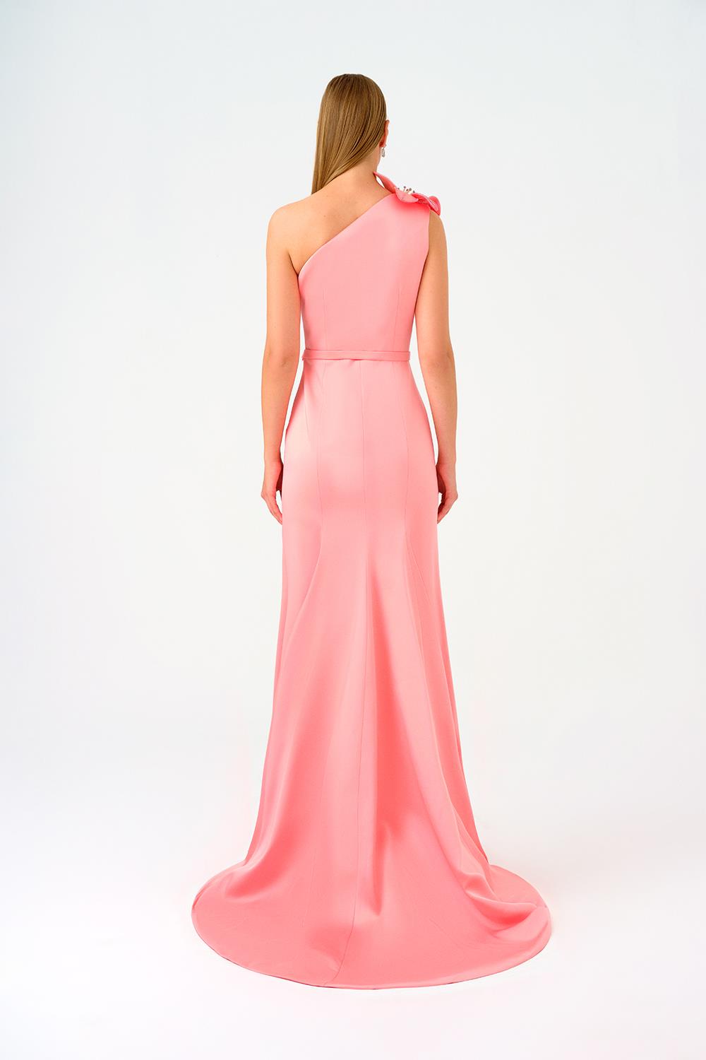 Tek Omuz Çiçek Detaylı Saten Uzun Abiye Elbise - 9125C