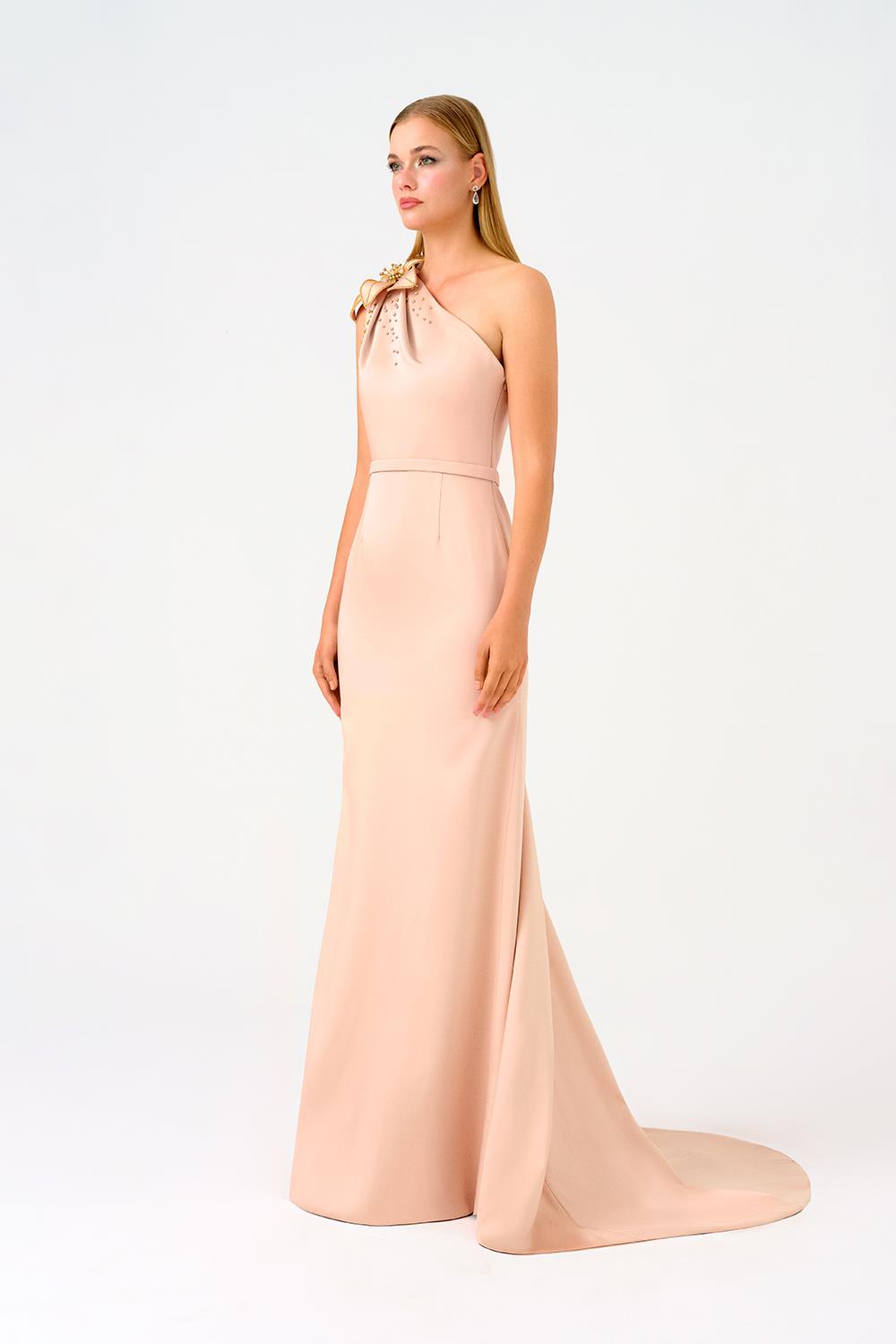 Tek Omuz Çiçek Detaylı Saten Uzun Abiye Elbise - 9125C