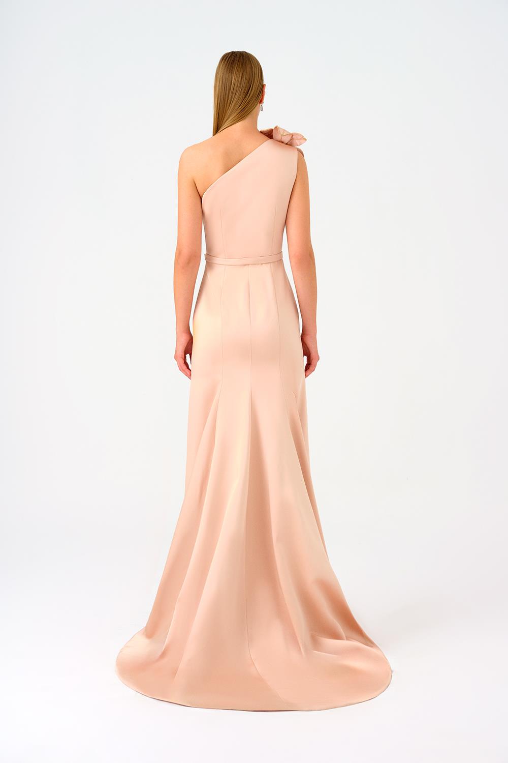 Tek Omuz Çiçek Detaylı Saten Uzun Abiye Elbise - 9125C