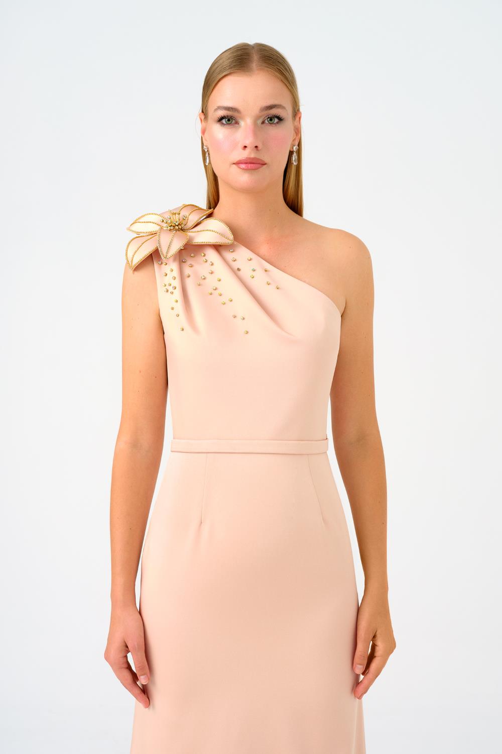 Tek Omuz Çiçek Detaylı Saten Uzun Abiye Elbise - 9125C