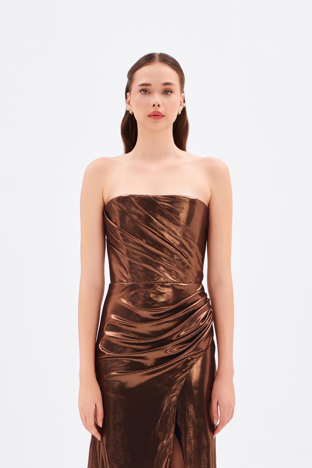 Yırtmaçlı Büzgü Detaylı Uzun Abiye Elbise - 5047C