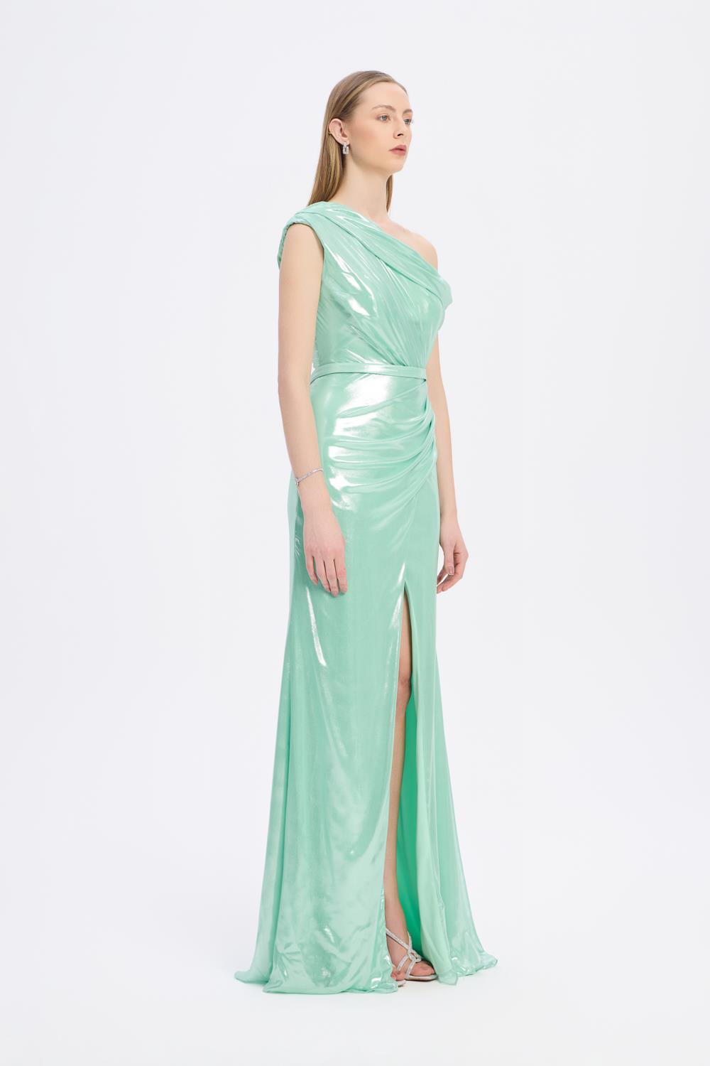 Yırtmaçlı Düşük Omuzlu Uzun Abiye Elbise - 5046C