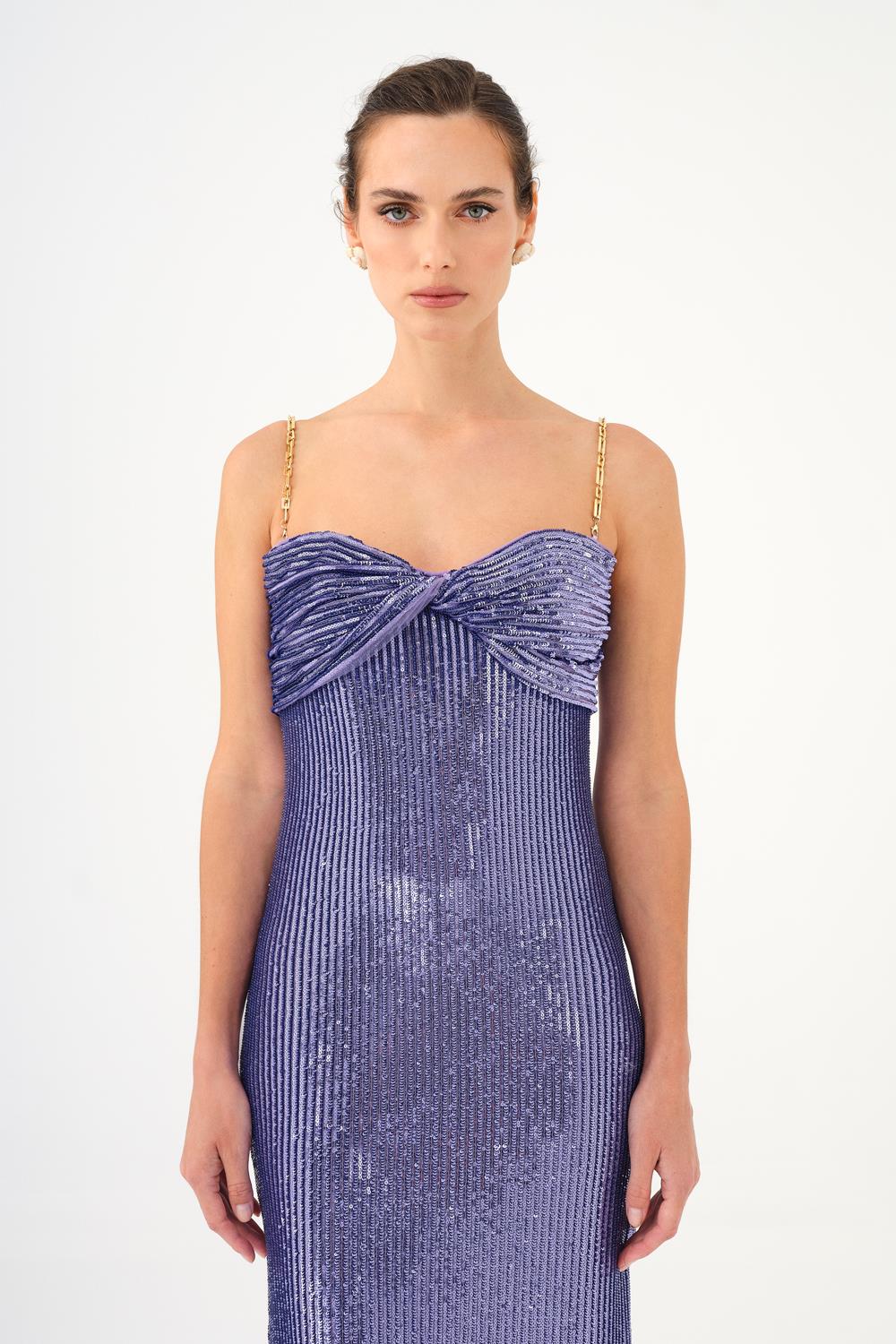 Zincir Askılı Straplez Yaka Yırtmaçlı Uzun Abiye Elbise - 9042C